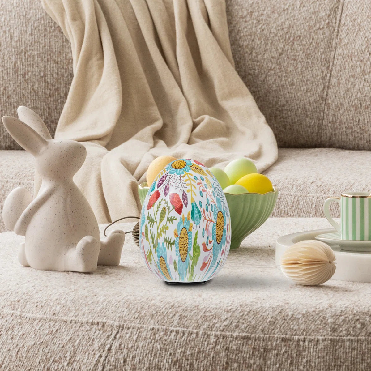 Sanan 5.8" Artistic Floral Egg Decoration
